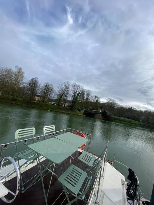 Charmant Bateau Sur La Marne Jouarre Exteriör bild